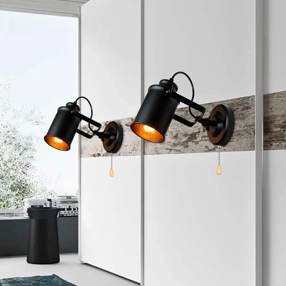 Wandlamp industrieel spot