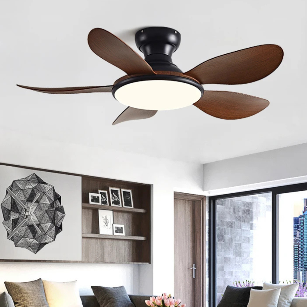 Plafondventilator met houten bladen en dimbare LED lamp met afstandsbediening