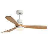 Design plafondventilator met houten bladen en LED lamp