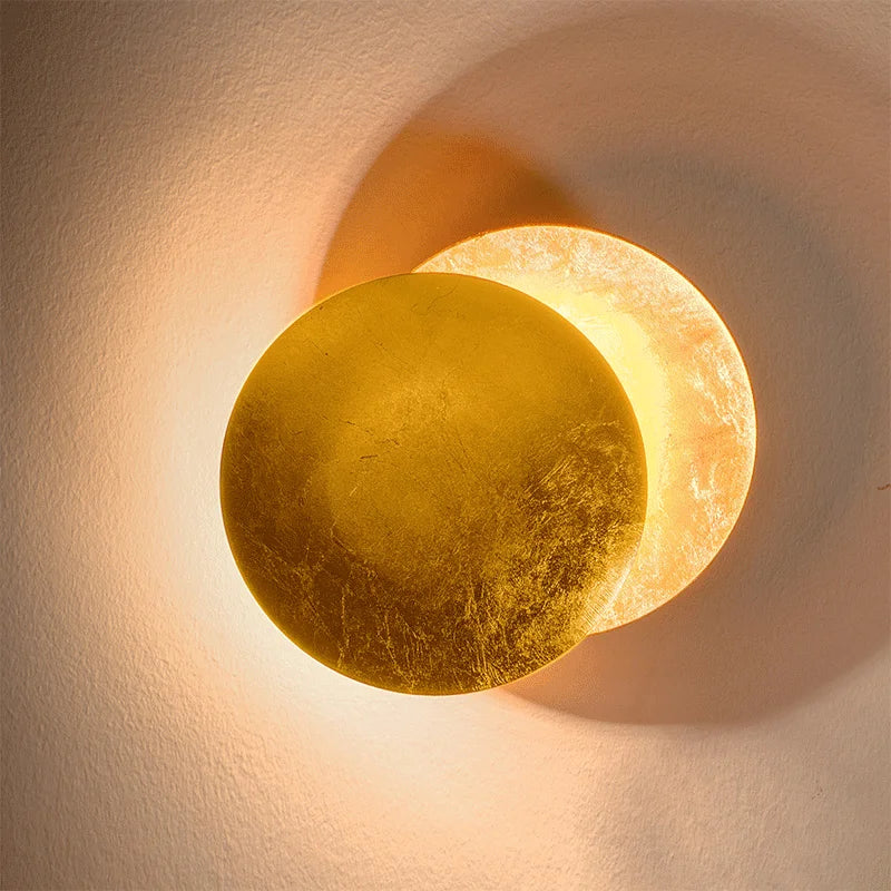 Wandlamp maan goud