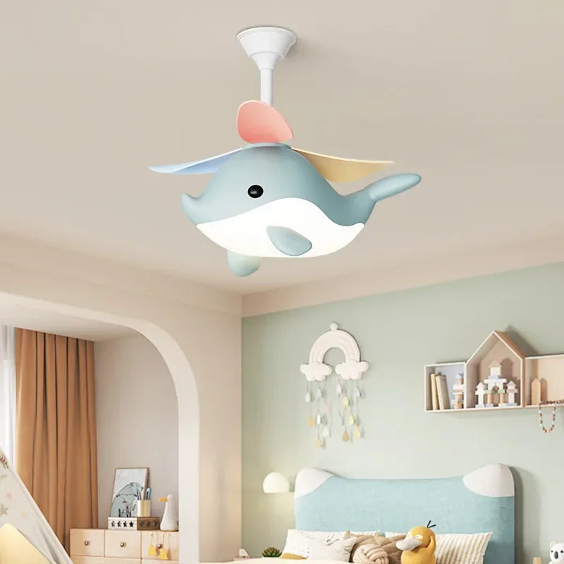 Plafondventilator voor de kinderkamer in walvis vorm met LED lamp