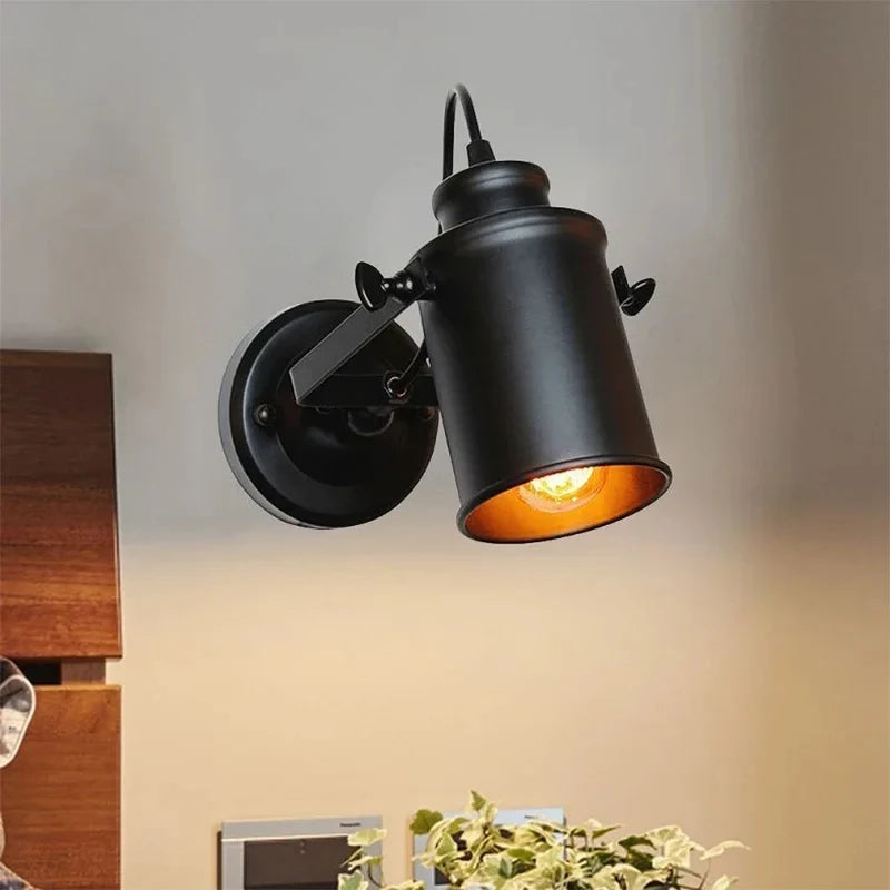 Wandlamp industrieel spot